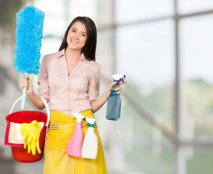 Professional move in cleaning in a bright living room