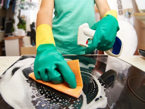 Deep house cleaning tools for home maintenance